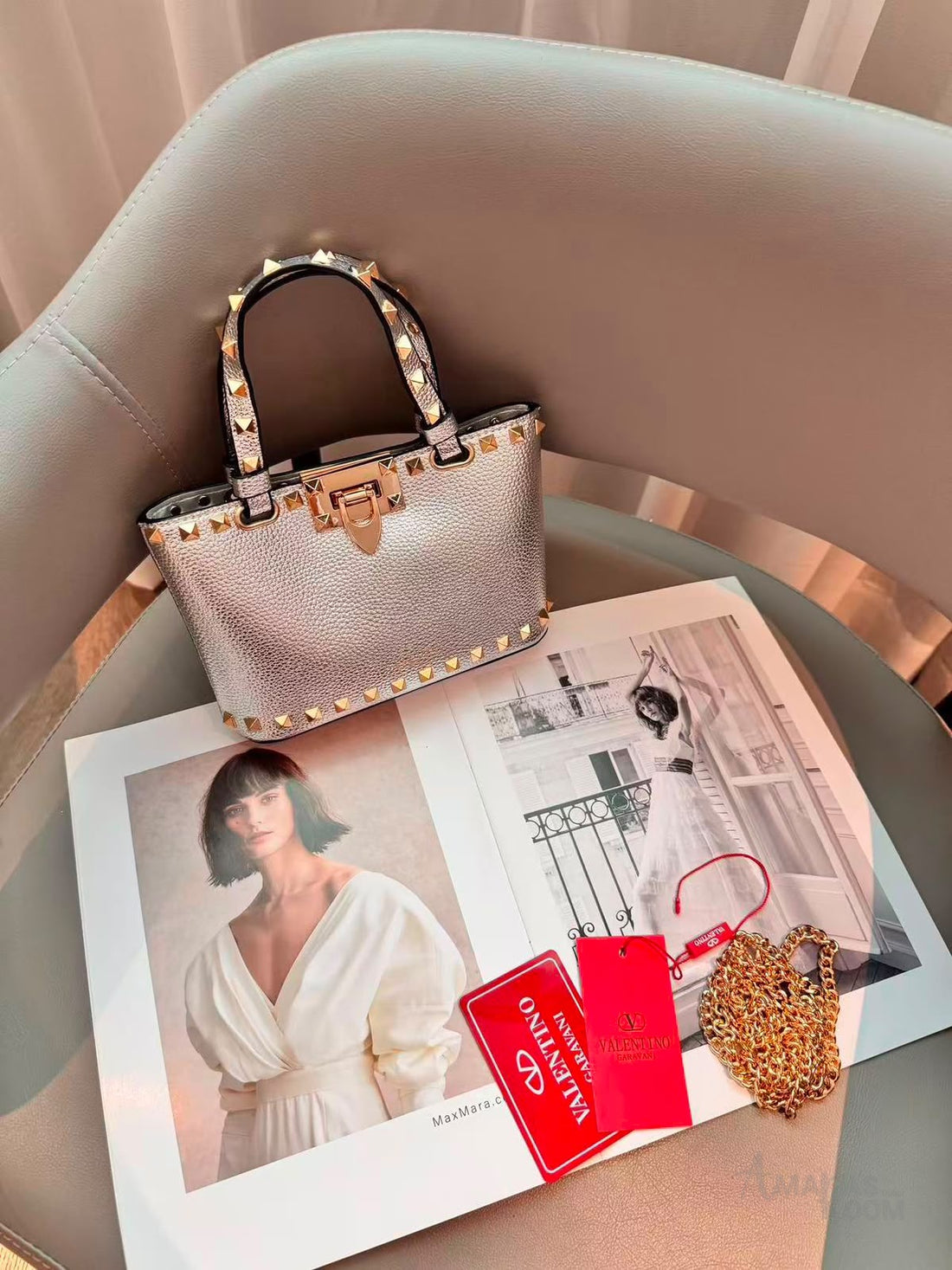 Valentino Bag Garavani Rockstud Mini Grainy Calfskin Grey – product view