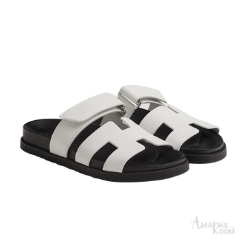 Hermès Chypre Sandals – Blanc - View 1