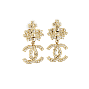 Chanel Jewelry | Byzantine-Inspired Crown with Interlocking CC Pendant