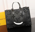Premium Bag 3235F5E7