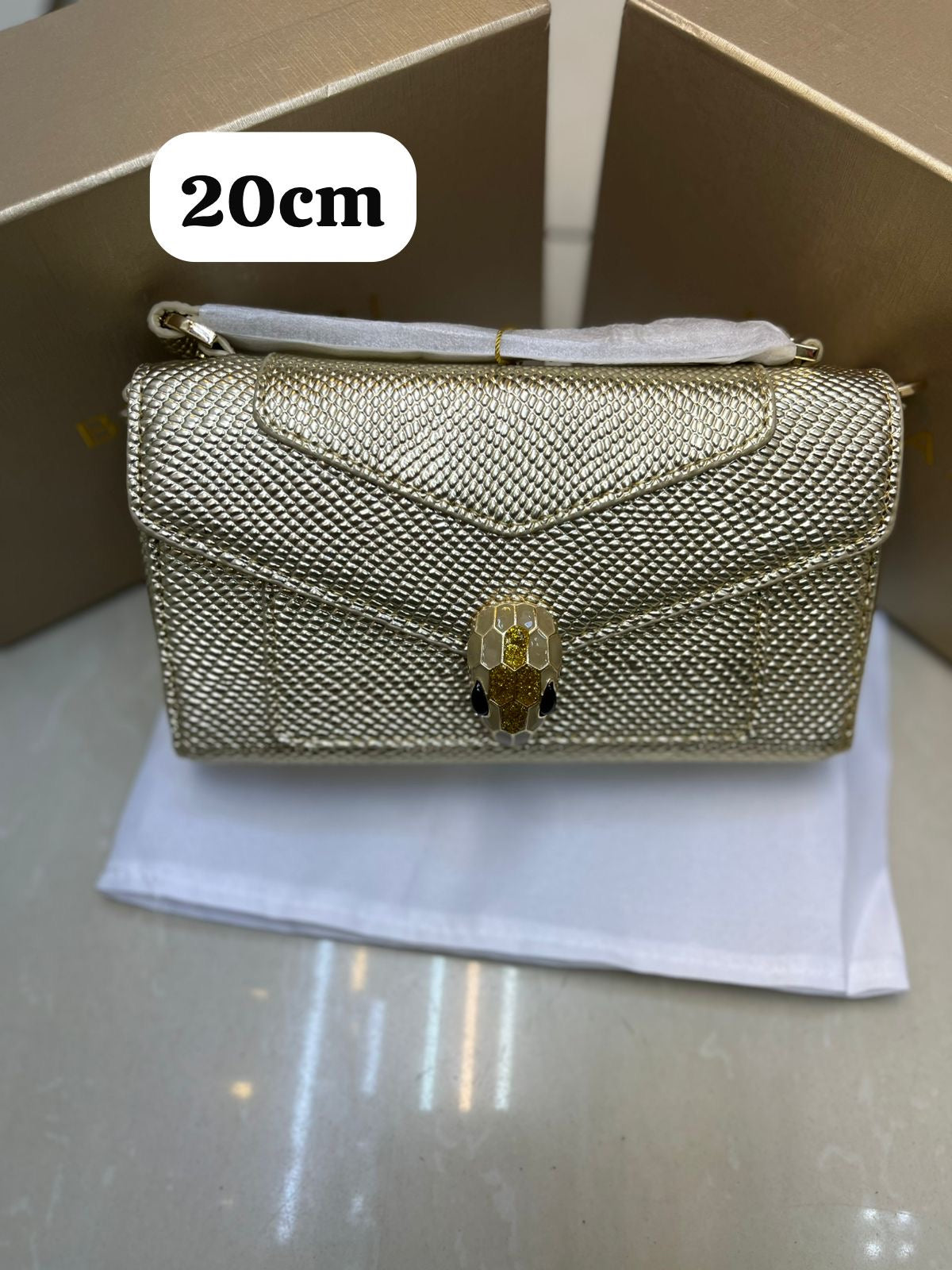 Bvlgari Bag Serpenti Forever Crossbody – product view