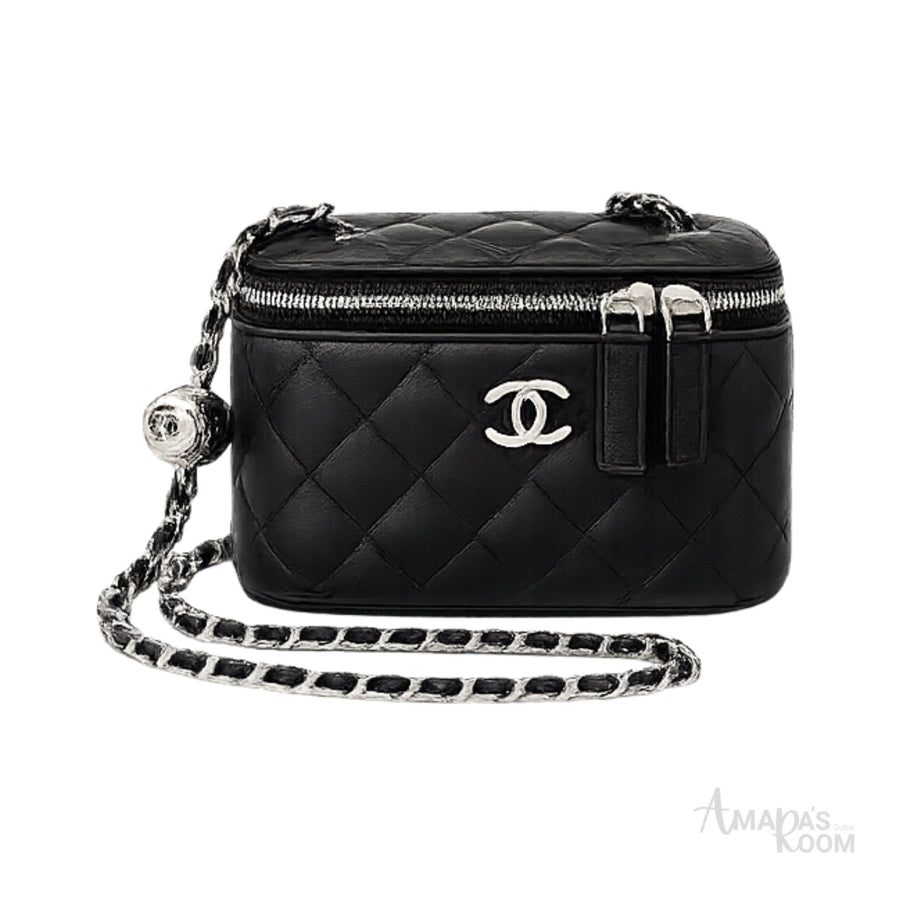 Chanel Pearl Crush Vanity Case Black Bag – product view