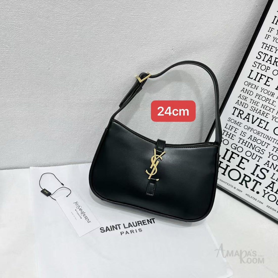 Saint Laurent Bag Le 5 à 7 Leather Hobo – product view