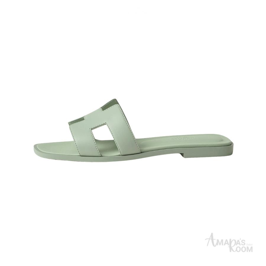Oran Leather Slides – Forest Green – Amara UAE