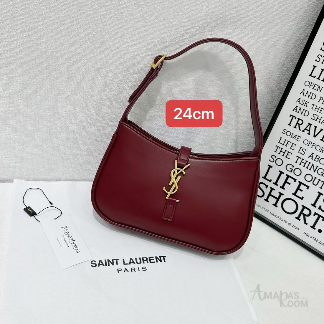 Saint Laurent Bag Le 5 à 7 Hobo Red – product view