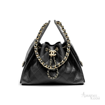 Chanel 25 Quilted Leather Handbag – Black - View 1