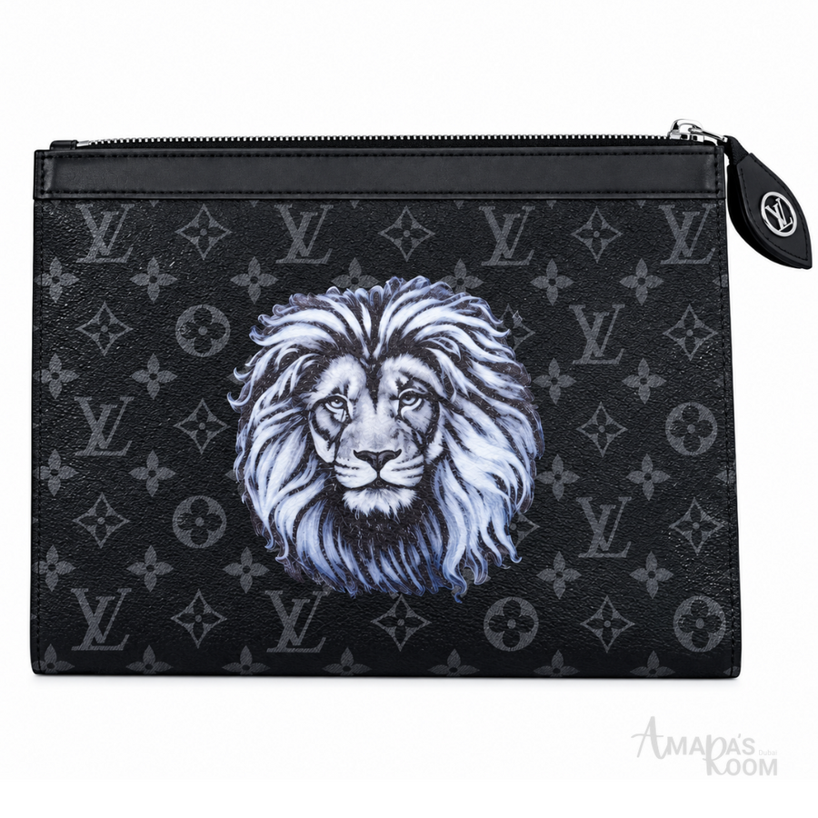 Louis Vuitton Bag | Pouch Savane Lion