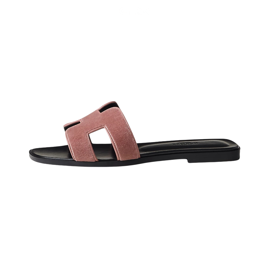Oran Leather Slides – Nude Beige – Amara UAE