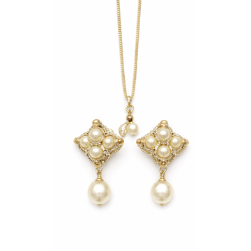 Chanel Jewelry | Pearl Crystal Quatrefoil