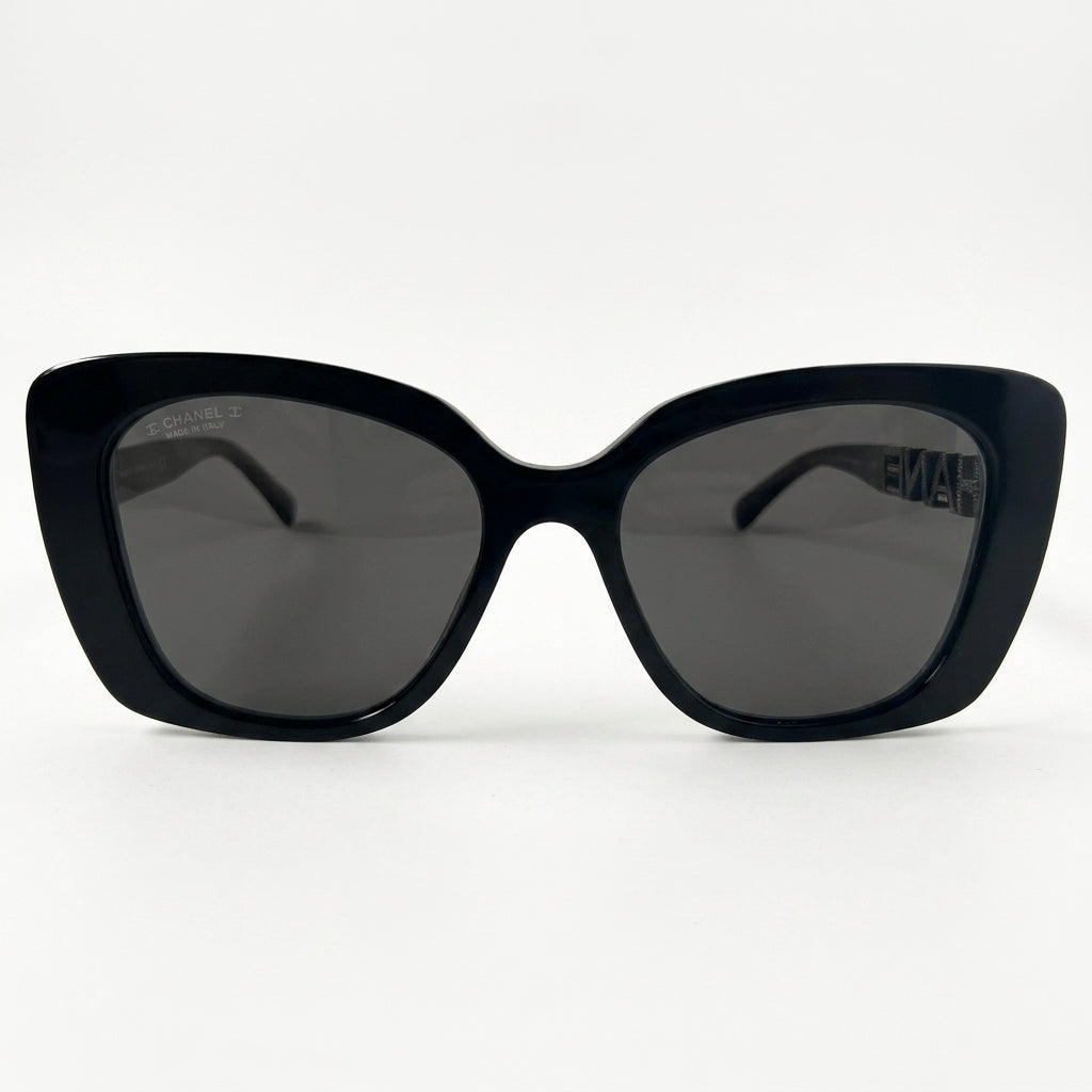Chanel Sunglasses 5422B – Black Acetate - View 1
