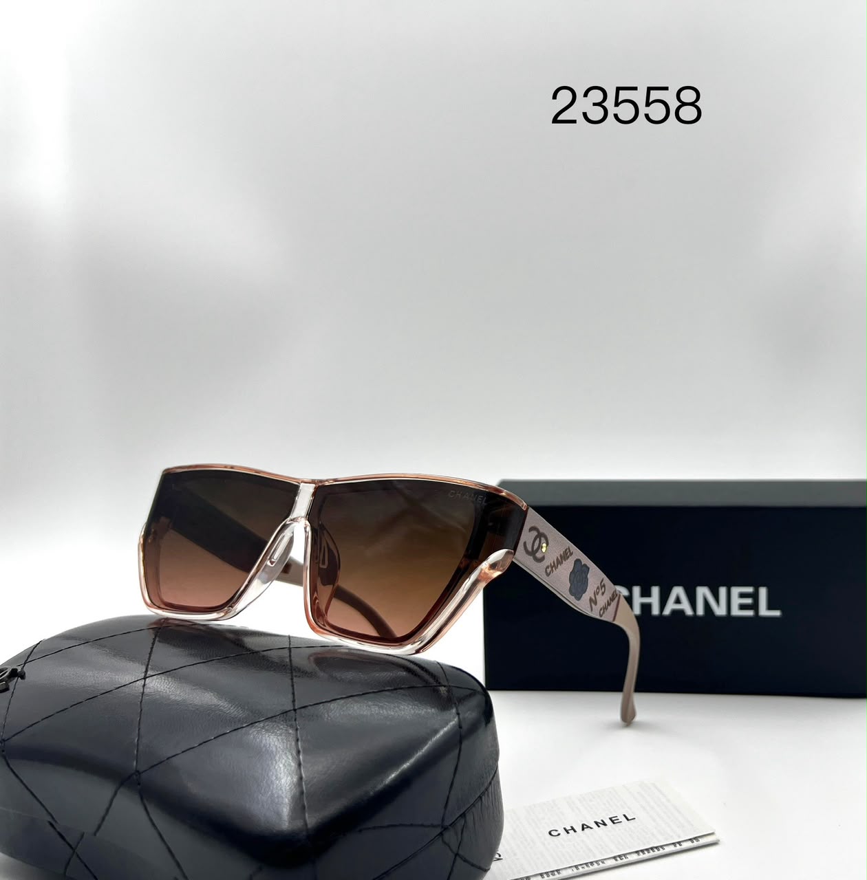 Chanel Sunglasses No.5 – Gradient - View 3