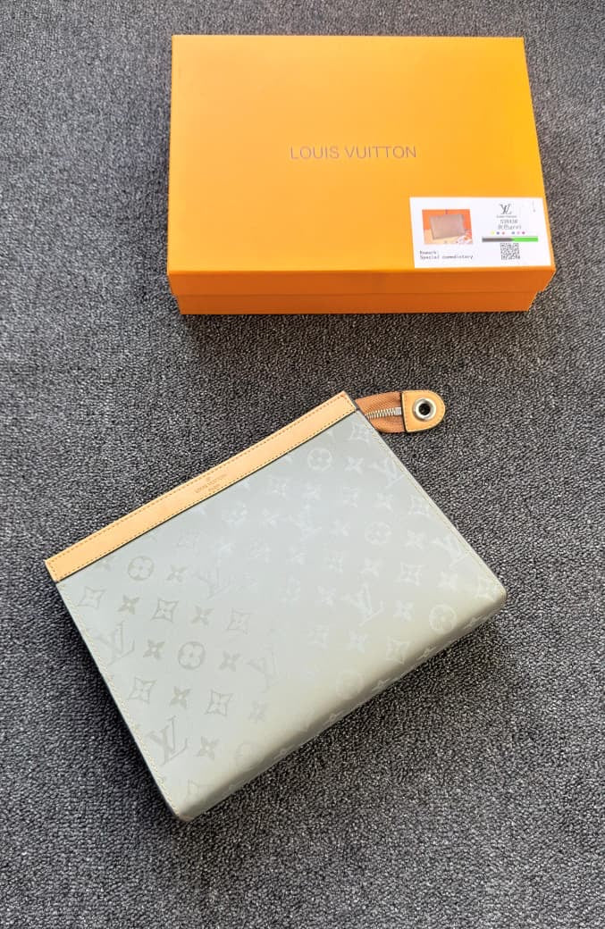Louis Vuitton Pochette Voyage Pouch – Grey - View 5