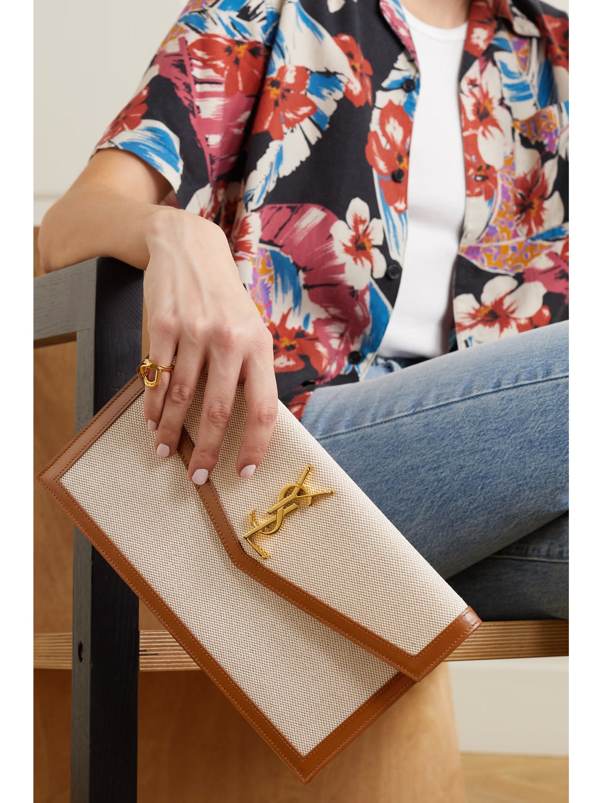 Saint Laurent Uptown Pouch - View 3