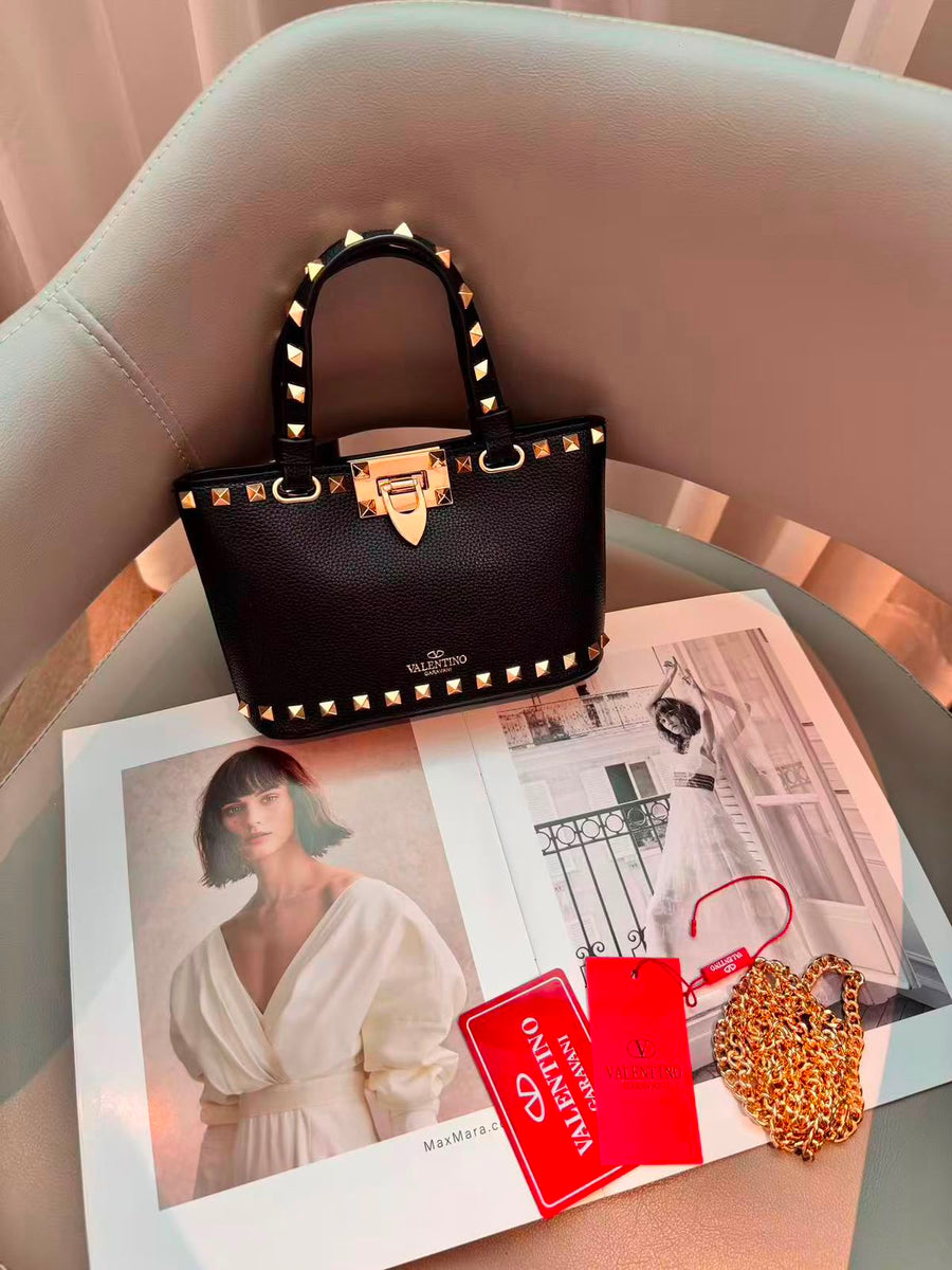 Valentino Bag Garavani Rockstud Mini Grainy Calfskin Black – product view