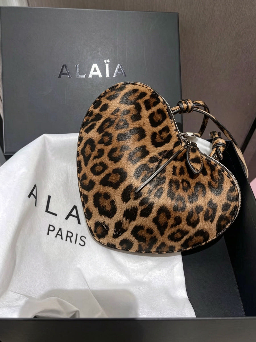 Alaïa Bag Le Cœur Bag Calfskin Tiger – product view