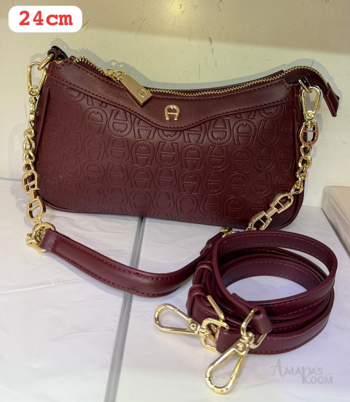 Aigner Bag | Diadora Logo Pochette (Baguette Crossbody Bag) – Burgundy (Wine Red with gold-tone hardware)