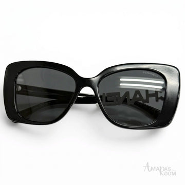 Chanel Sunglasses 5422B Black Acetate & Diamante - View 1
