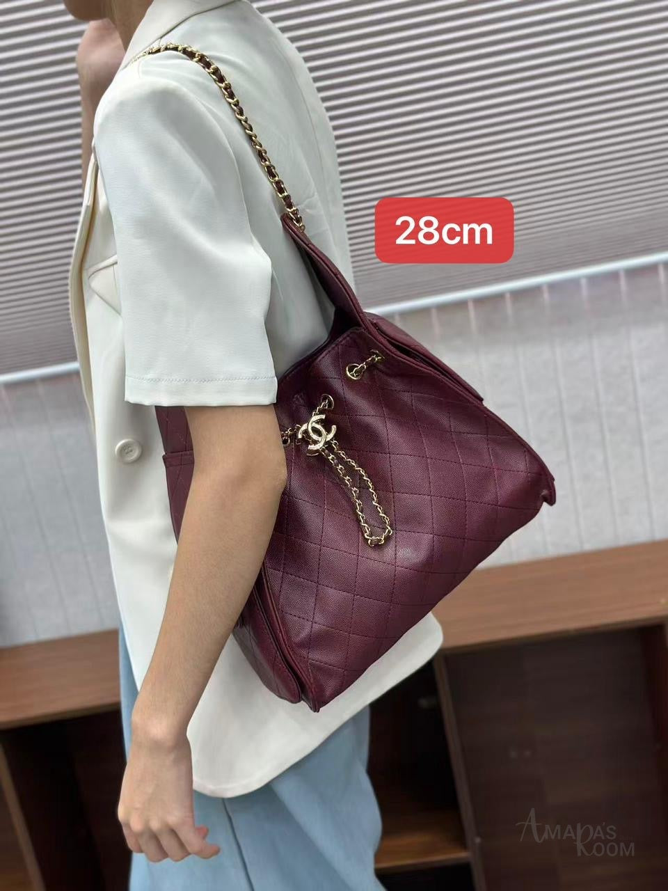Chanel Bag 25 Small Hobo Red – product view
