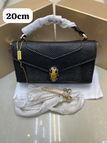 Bulgari Bag Serpenti Forever Leather Phone Case – product view