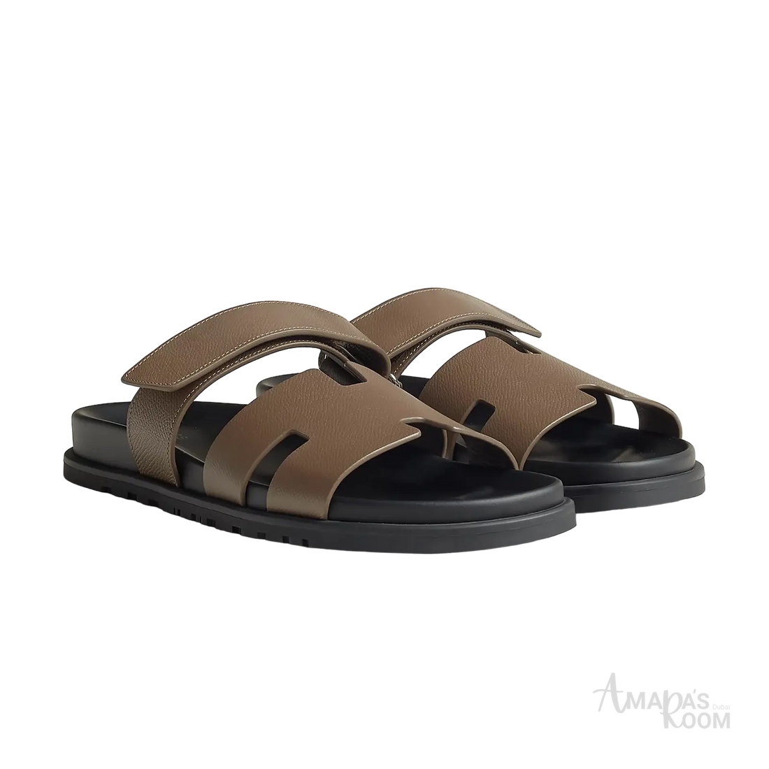 Hermès Chypre Sandals – Étoupe - View 1