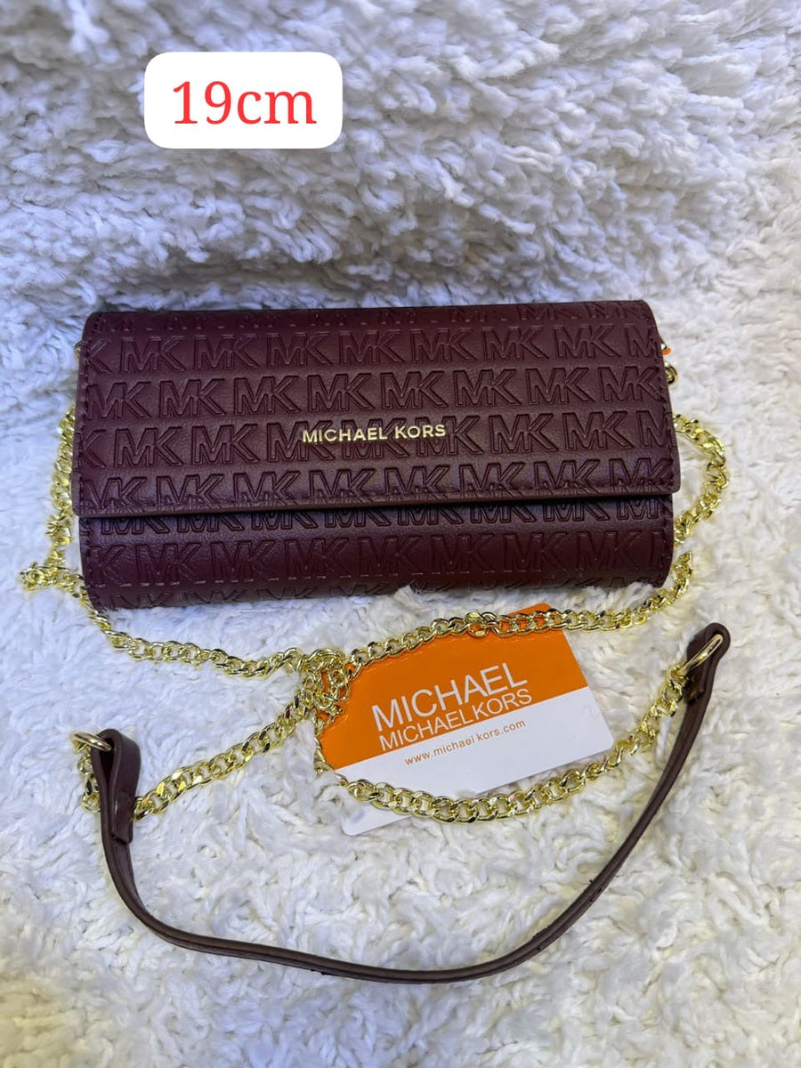 Michael Kors Jet Set Large Logo Trifold Wallet – product view