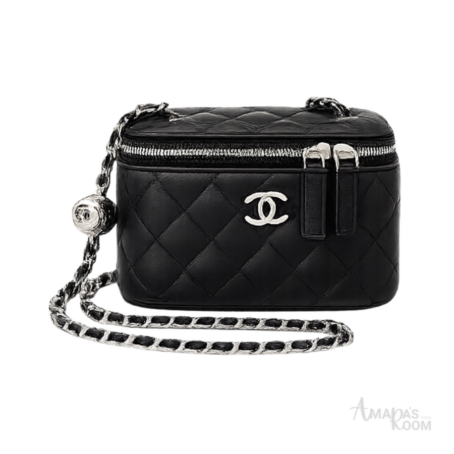 Chanel Pearl Crush Vanity Case Black Bag – product view