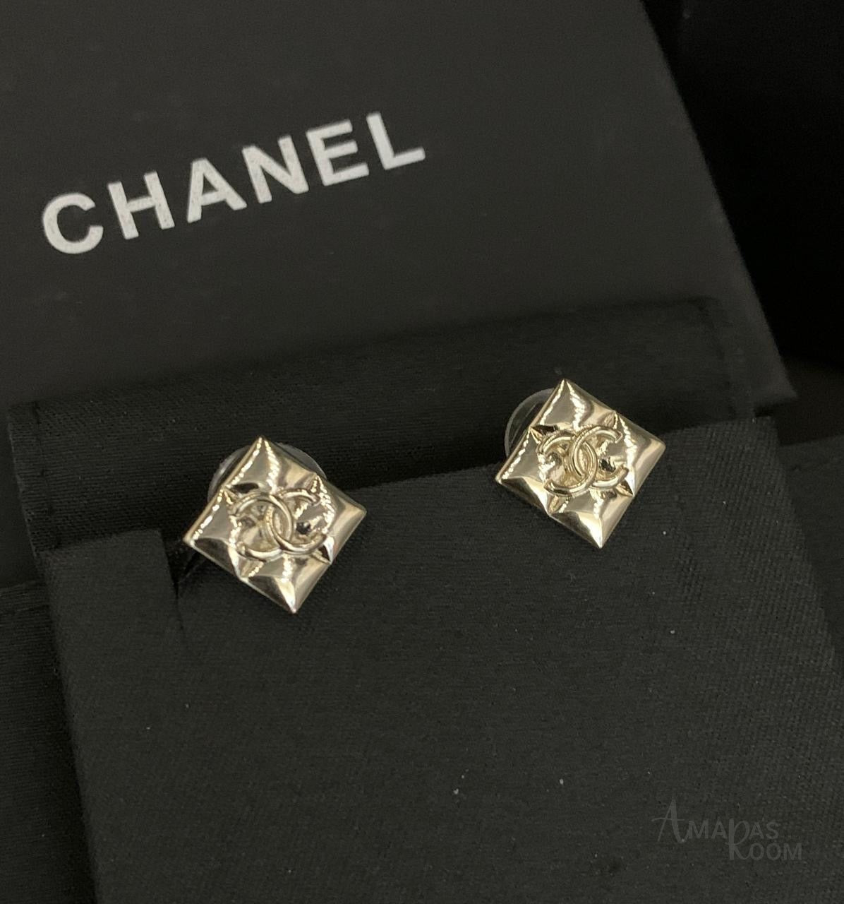 Chanel Metal CC Square Earrings Gold